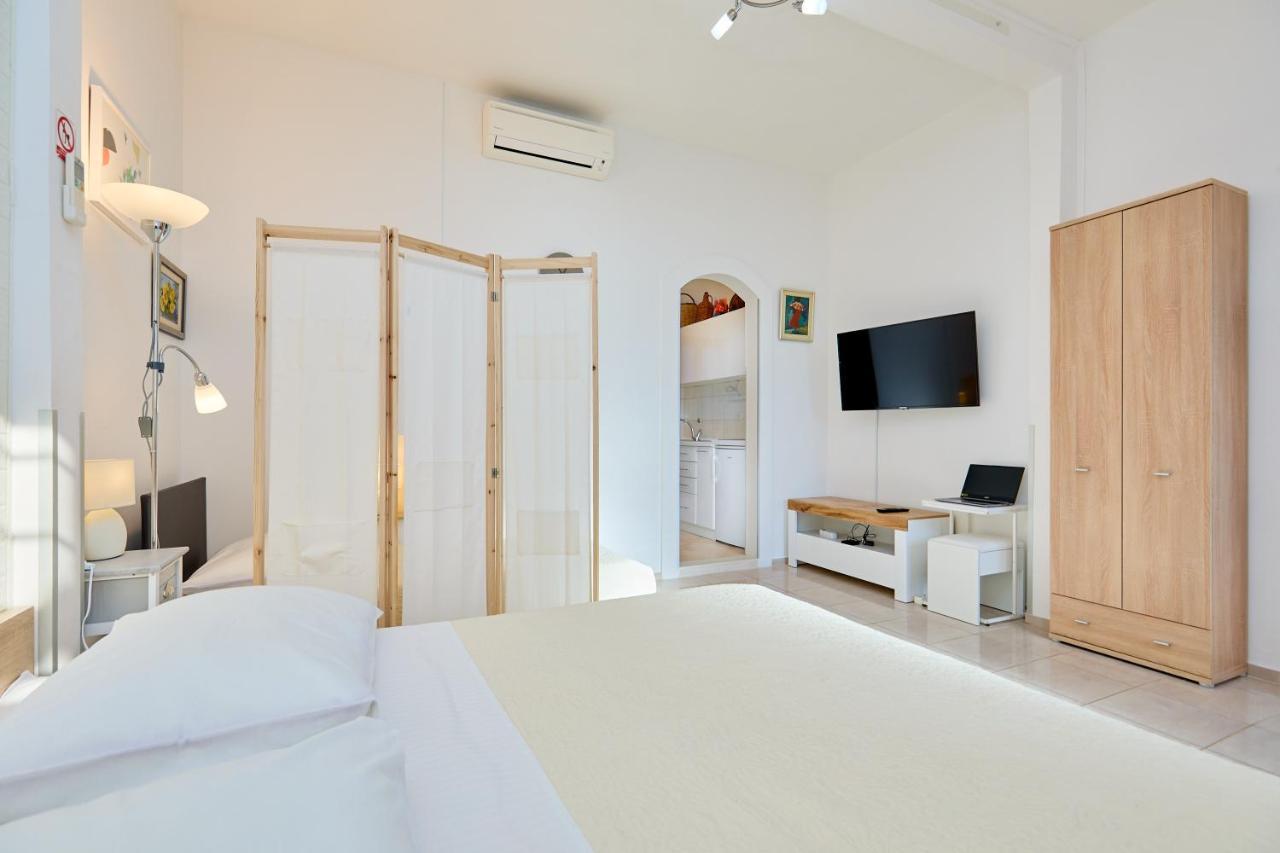 Adriatic Star Apartment *